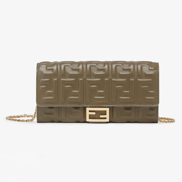 並行輸入品 偽物 フェンディ ffモチーフ バゲット コンチネンタル財布 チェーン付 2色 8m0365at00f1pqh