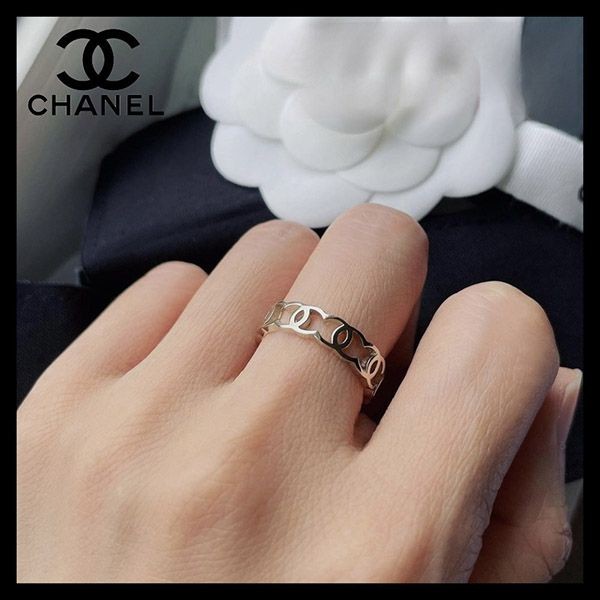 この上なく上品☆シャネル リング 指輪 ccロゴ シンプルロゴが可愛らしく上品★cc08271