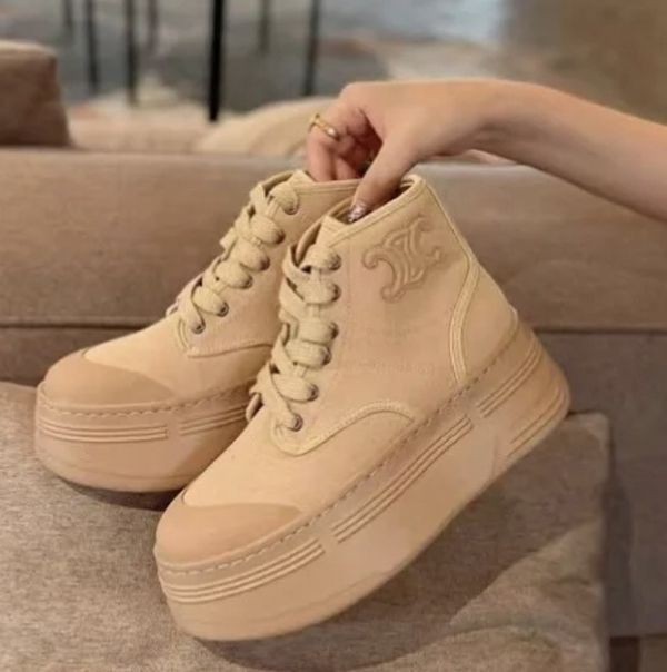 新色登場！セリーヌ スニーカー スーパーコピー ce08282