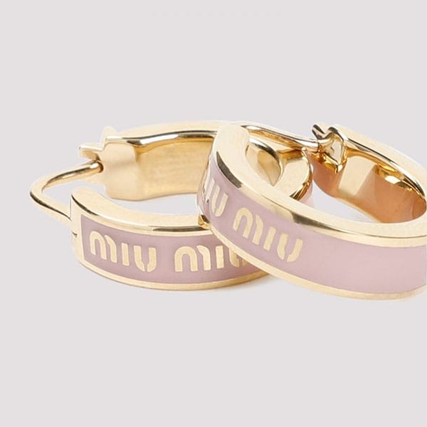 早い者勝ち♪ミュウミュウ エナメルメタル ピアス 5io103_2f6t_f0615