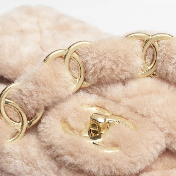 [優良店]もこもこ【シャネル】フラップバッグ コピー ショルダーバッグ as5193