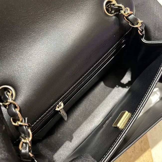 高級ブランドミニマトラッセ新サイズ シャネル ミニ フラップ バッグ AS5219 Y04059 94305