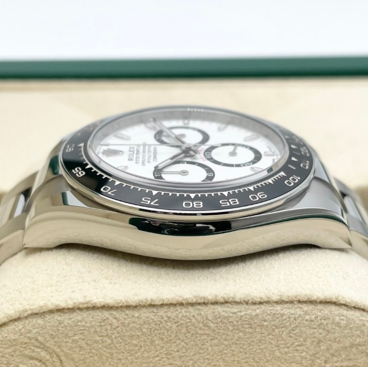 最新作 ロレックス デイトナ 偽物 126500LN ホワイト ステンレススチール オイスターブレス 40mm