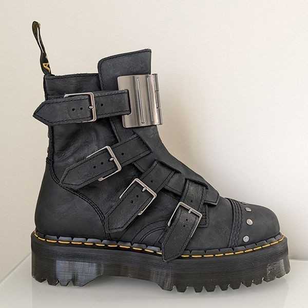 ドクターマーチン Jadon コピー ヒンジ プラットフォーム ブーツ w24123102