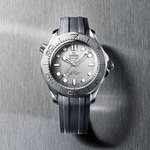 オメガ「シーマスター ダイバー 偽物 300M」Cal8806