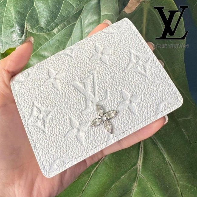 【お洒落★】ルイヴィトン カードケース 名刺入れ N級品 M12177