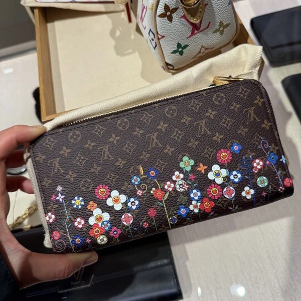一目惚れアイテム《日本限定》ルイヴィトン LV×TM ジッピー・ウォレット 偽物 M14162