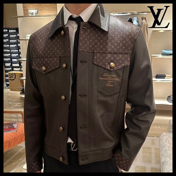 ユニークなデザイン【トラッカーシルエットが魅力的♪】ルイヴィトン★エンベリッシュド レザートラッカージャケット 偽物 1AHBY5