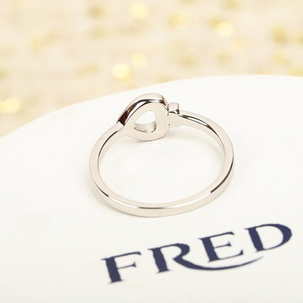 フレッド プリティウーマン リング 偽物 2色 wd25021411