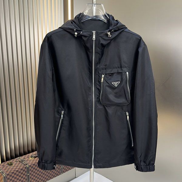 プラダ Re-Nylon コピー ポーチ付 フーデッドブルゾン w25022204