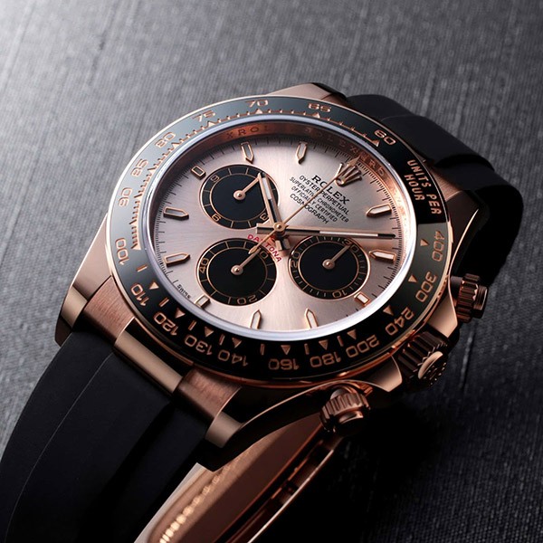 NEWカラー完売必須2023年新作 ロレックス コスモグラフ デイトナ 偽物 エバーローズゴールド・セラミック サンダスト／ブライトブラック 126515LN