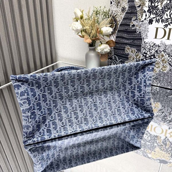 ディオール ブックトート n級品 ミディアム デニム オブリーク w25030501