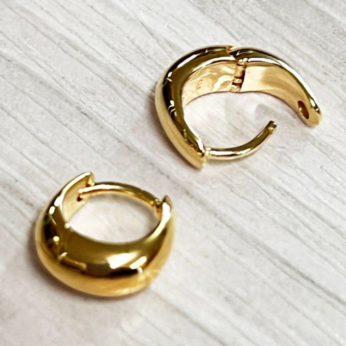 トムウッド スーパーコピー Ice Huggies Gold ミニ フープピアス 25031503