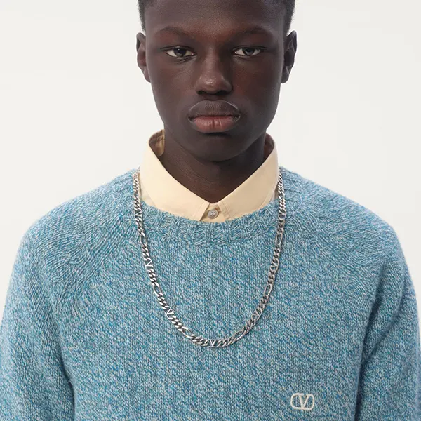 激安価格!ヴァレンティノ Vロゴ シグネチャー メタル ネックレス YJ0S83MET