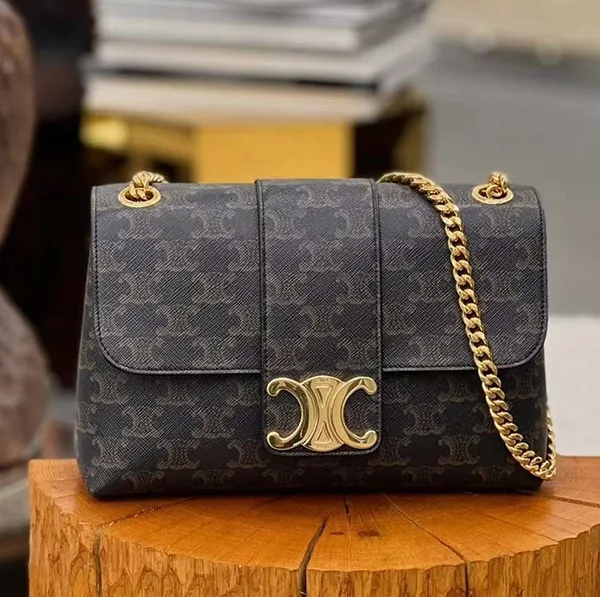 ★セリーヌ★トリオンフ キャンバス ヴィクトワール バッグ 偽物 115852FRH.04LU