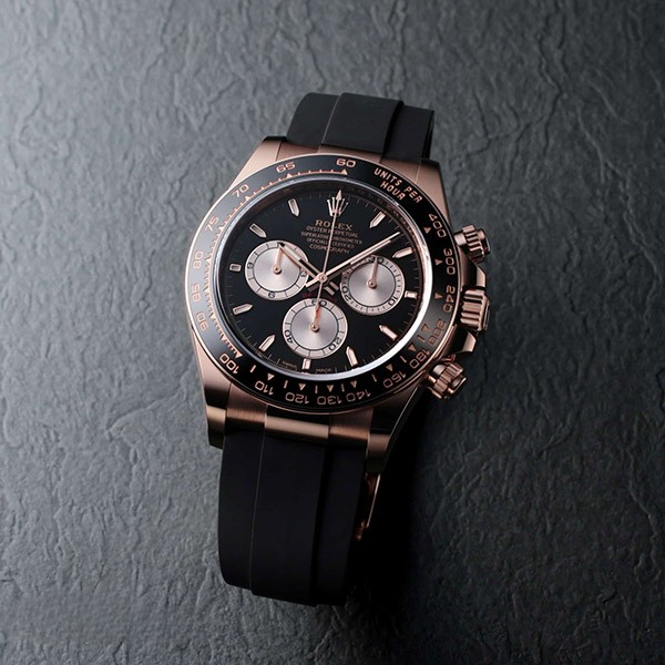 高級感溢れる2023年新作 ロレックス 偽物 コスモグラフ デイトナ エバーローズゴールド・セラミック ブライトブラック／サンダスト 126515LN