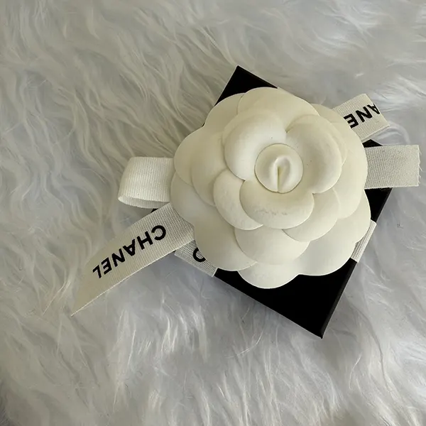 シャネル エレガント ピアス コピー ABE100 Y02003 Z3502