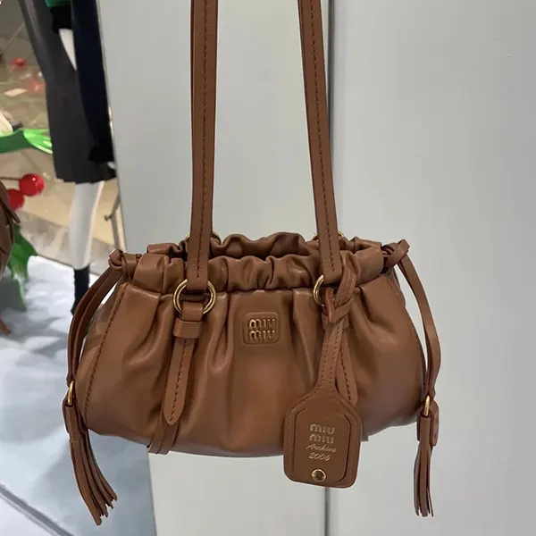 【可愛い☆】ミュウミュウ ショルダーバッグ コピー ジョワ ミニ 25041011