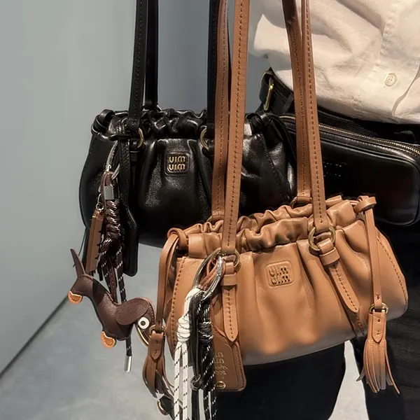 【可愛い☆】ミュウミュウ ショルダーバッグ コピー ジョワ ミニ 25041011