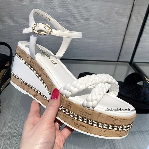 日本よりお得に!【カゴバックと相性抜群】★シャネル★サンダル コピー★25P限定 25051417