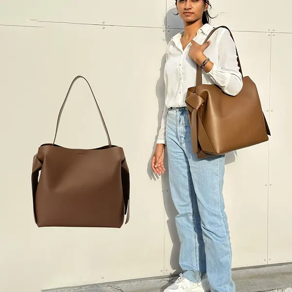 アクネ ストゥディオズ バッグ MIDI ミディ A10192