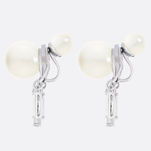 吉瀬美智子 着用 ディオール Tribales コピークリップイヤリング 3色 E2382WOMCY