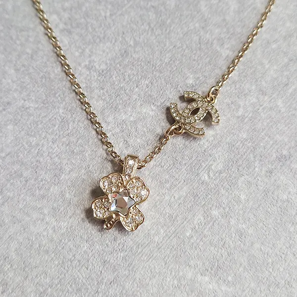 シャネル ビジュークローバーCCロゴロングネックレス ABF223 B19948