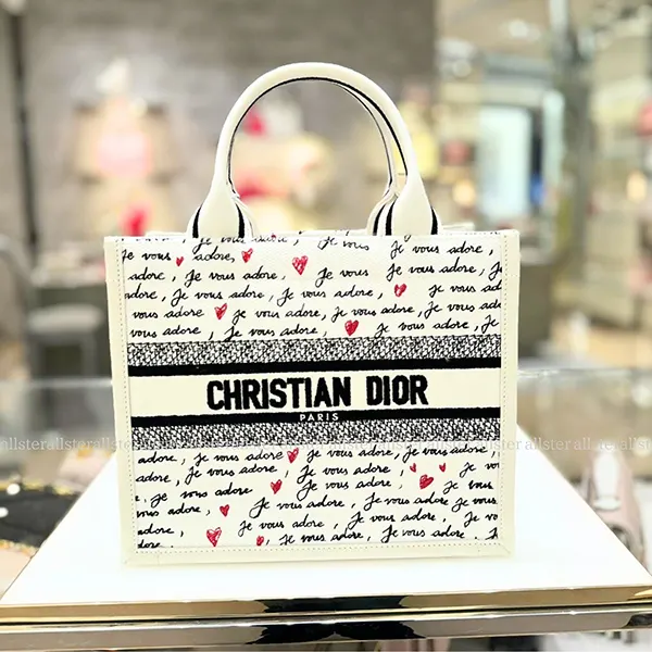 人気No1ディオール スモール ブックトートバッグ コピー 2Way M1325CZBX