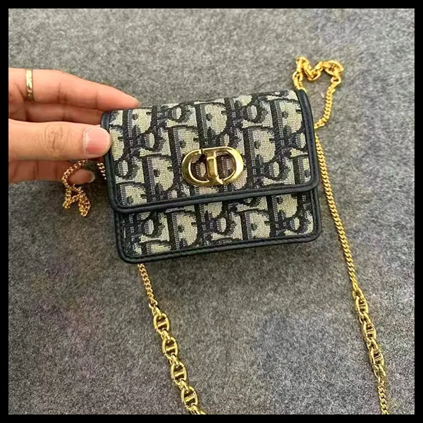 欲しい♡超限定♪ディオール Miss Caro ショルダーバッグ コピー S5170UTZQ_M928