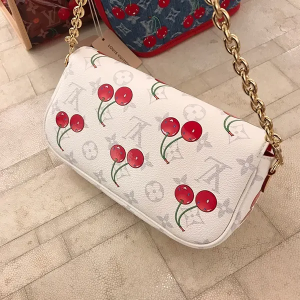 【即発】ルイヴィトン × TM アイビー チェーンウォレット 偽物 M14239