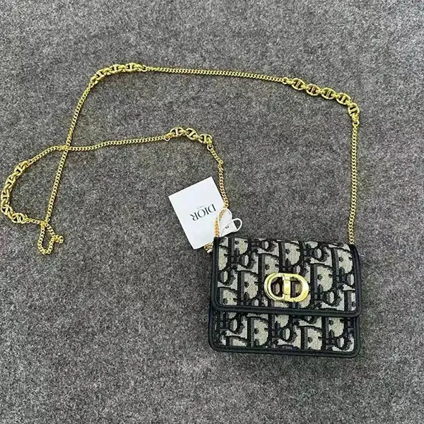 欲しい♡超限定♪ディオール Miss Caro ショルダーバッグ コピー S5170UTZQ_M928