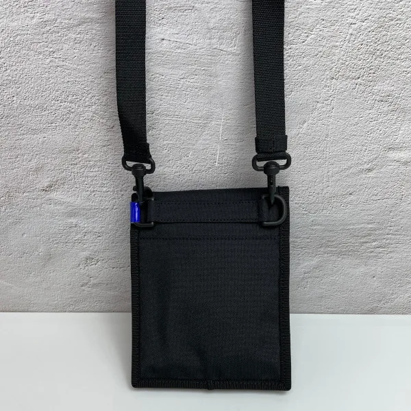 希少色バレンシアガ EXPLORER クロスバック 偽物 655982 2JMJX