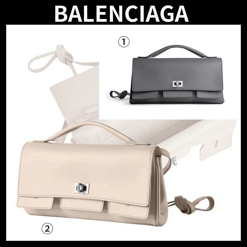 セレブ愛用中バレンシアガ 偽物 Bel Air スモール クラッチ ストラップ付き 2色 blsj995444