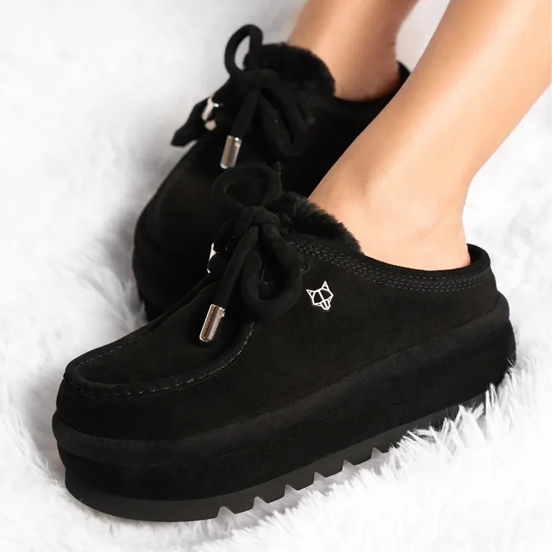 ネイキッドウルフ 偽物 ブリザード スリッポン ll250801