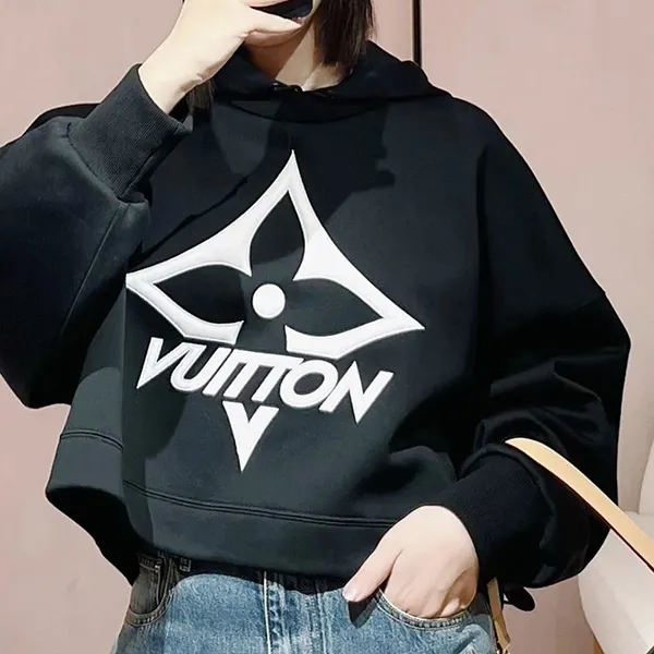 目玉商品!☆かっこいい丈感☆ルイヴィトン 偽物 SKI パーカー フーディ c25081604