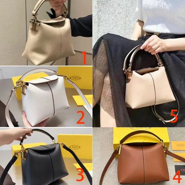 トッズ Tケースメッセンジャーマイクロトートバッグ XBWTSTO0000XPRB