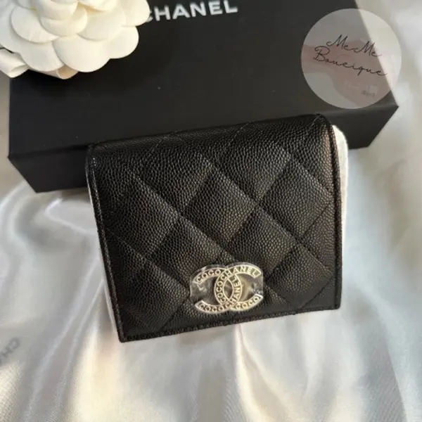 シャネル シンプル折りたたみ財布 コピー AP4487 B20066 NAGEP