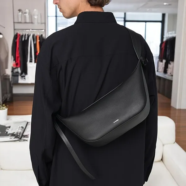 【セレブ多数愛用】ジルサンダー Knot レザークロスボディバッグ 偽物 jd25814