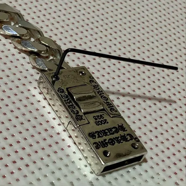 氷室京介 × クロムハーツ(ダイヤ入り)シルバーブレスレット (カスタム)ch2591024