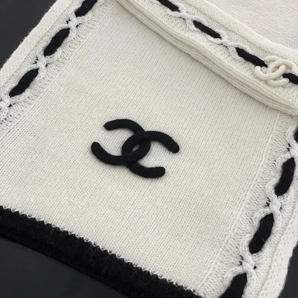 最新でオシャレ25A プレゼントにも人気 シャネル CCロゴ ストール マフラー コピー AAB111 B20763 U1258