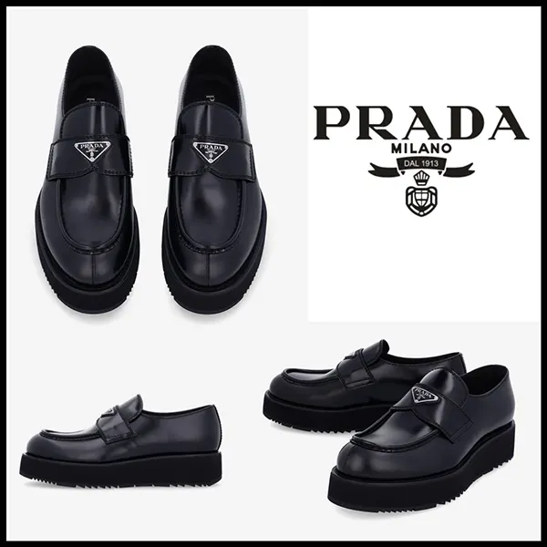 プラダ 偽物 ブラッシュドレザー ローファー 2DG147