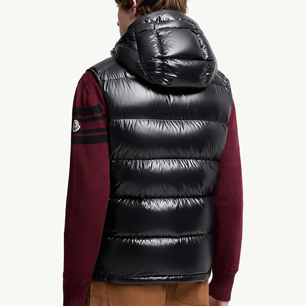 即納でお届けモンクレール おしゃれNo,1☆BORMES ダウンベスト☆J20911A0011668950999