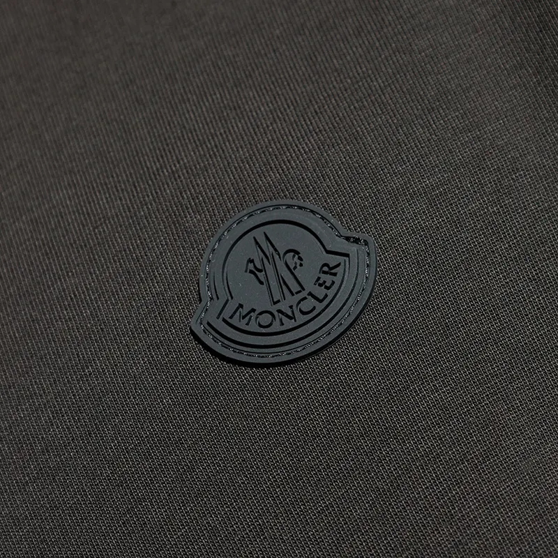 完売必至モンクレール n級品 グラフィック ロング Tシャツ 2色 mk31156263