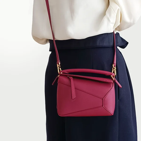 ロエベ パズルバッグ パチモン ミニ（クラシックカーフ）A510P88X261048