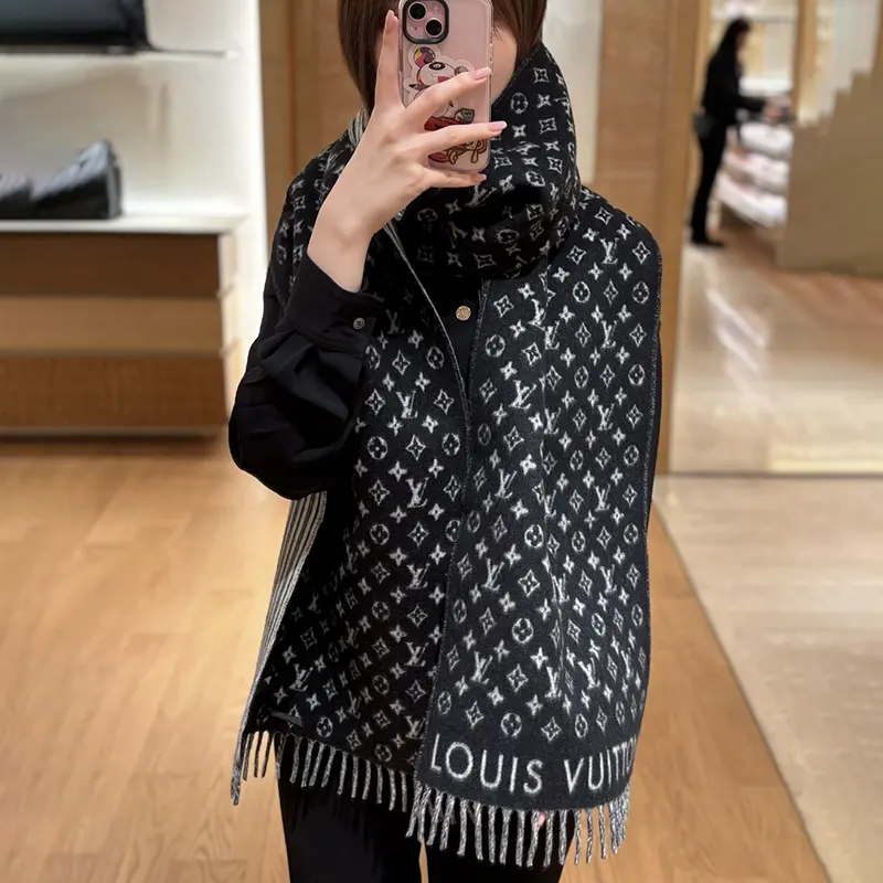 大人気!ルイヴィトン スカーフ マイ ネヴァーフル パーカー コピー商品 3色 M96492