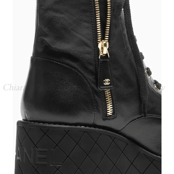 シャネル ラムスキン 偽物 コンバットブーツ / 2色 cc251027