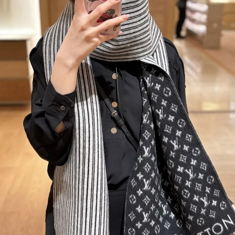大人気!ルイヴィトン スカーフ マイ ネヴァーフル パーカー コピー商品 3色 M96492