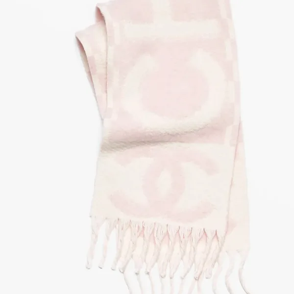 送料無料シャネル マフラー 偽物 AAB478 シックで可愛い♡冬のコーデに♪