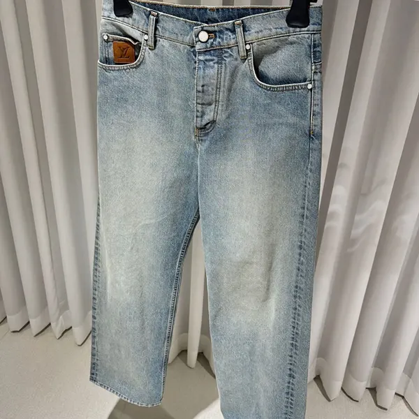 ★日本!!人気!ルイヴィトン スケートフィットデニムパンツ 1AGIXM