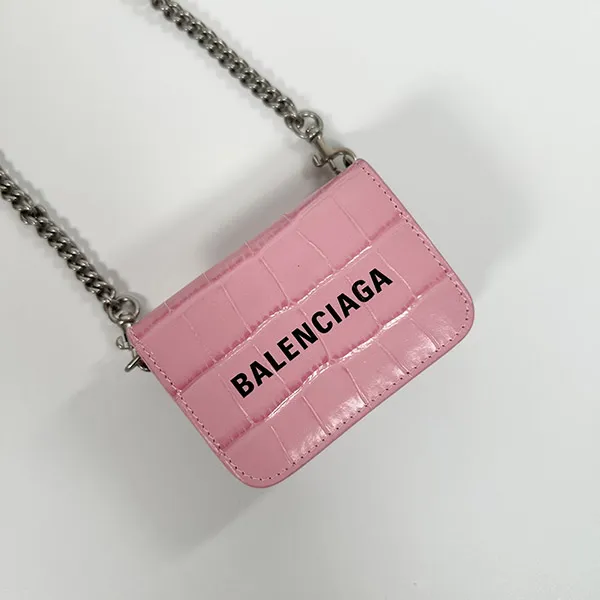 最安値挑戦【国内即発】バレンシアガ コピー/CASH クロコ チェーン付き三つ折り財布 6181451LRRM4623